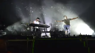 Diogo Piçarra com atuação eletrizante onde também Jimmy P subiu ao palco