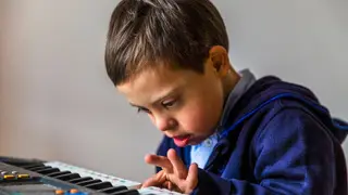 Em nome do filho. A maratona dos pais de crianças com trissomia 21