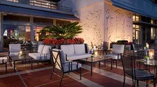 The World’s 44 Best Hotel Bars: Ritz Bar do lisboeta Four Seasons Hotel é um dos melhores do mundo