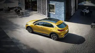 Ao volante do Hyundai Kauai Hybrid e do Kia XCeed