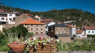 Tem uma casa fechada numa Aldeia do Xisto? Há um novo fundo que a pode rentabilizar